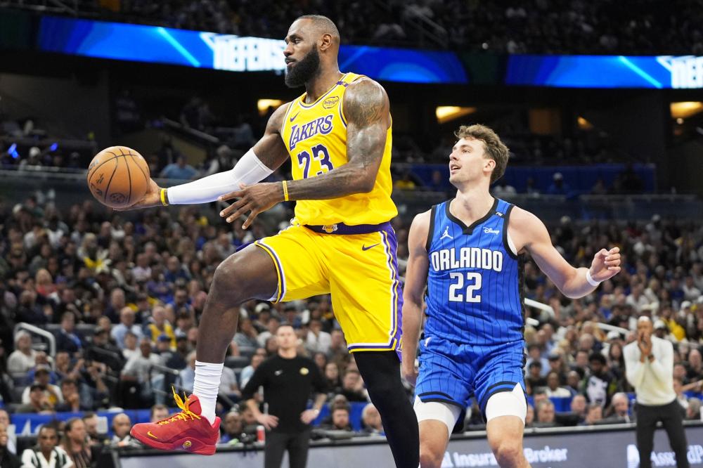 与圣保利的 与圣保利的